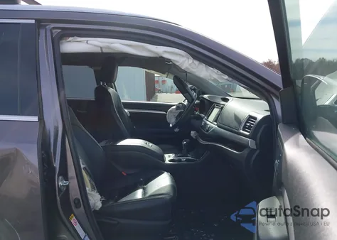 2015 Toyota Highlander Xle V6 z USA, uszkodzony, nr VIN 5TDJKRFH6FS191946